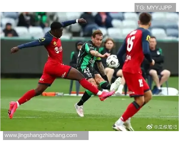 中央海岸水队与西悉尼球队的激烈对决引发球迷热情高涨